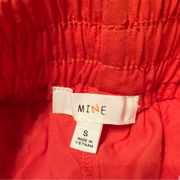 Mine Elastic Waist Short - Picture 3 of 3